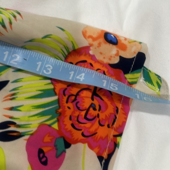 Goodnight Macarroon Floral Romper size M summer vacation - Picture 13 of 13